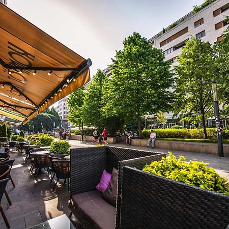 דירות בודפשט Corvin Promenade Crystal מראה חיצוני תמונה